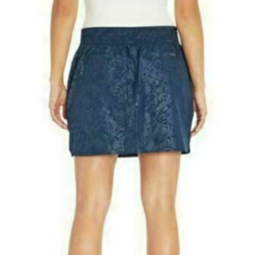 ORVIS Women Travel Skorts with Inner Shorts-- Navy - Picture 2 of 9
